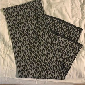 MK Scarf